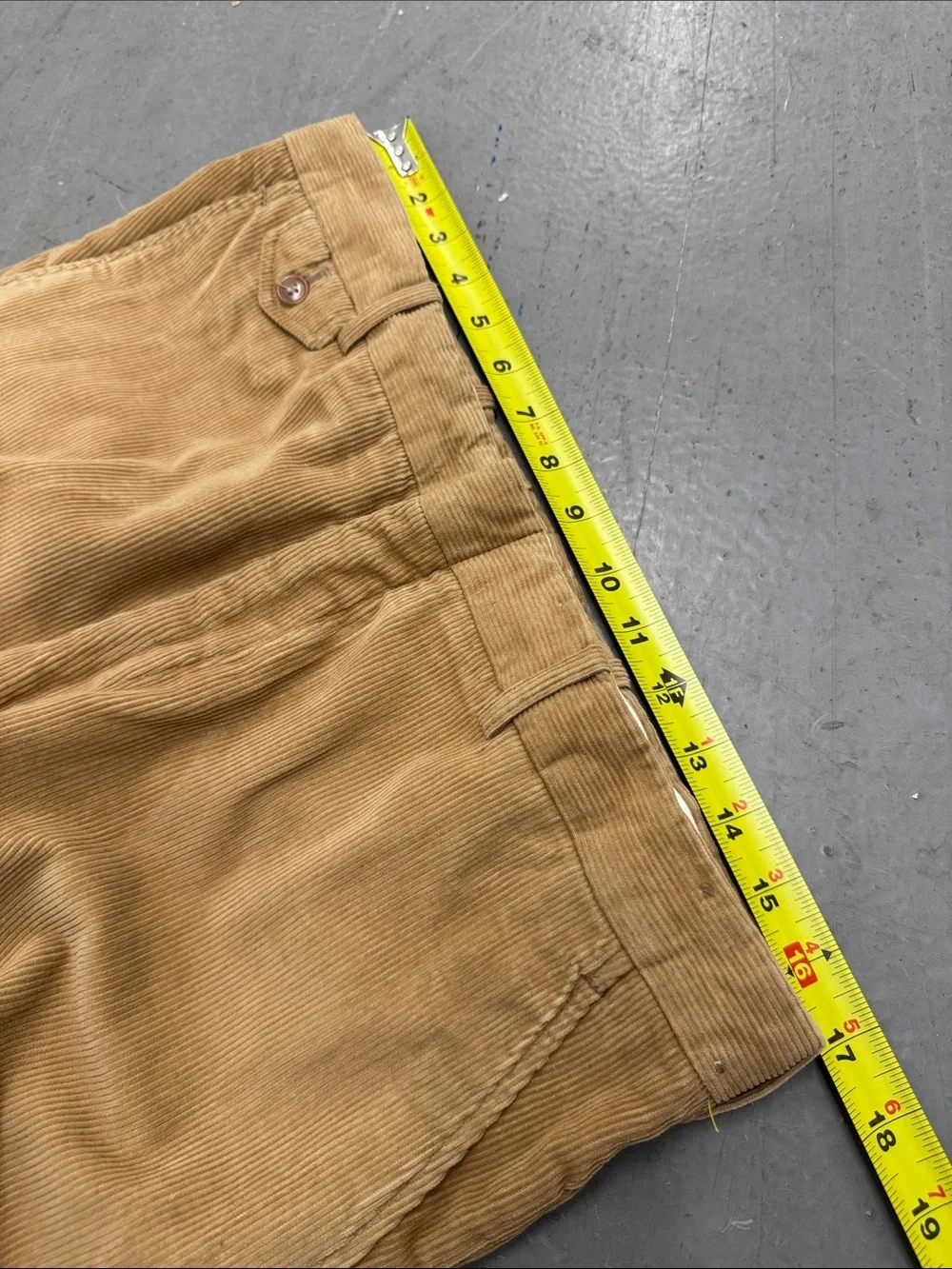 VTG Men's Three-Piece Corduroy Suit in Mustard - Classic Vest, Jacket & Pants 42